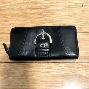 COACH BLACK LEATHER LARGE WALLET